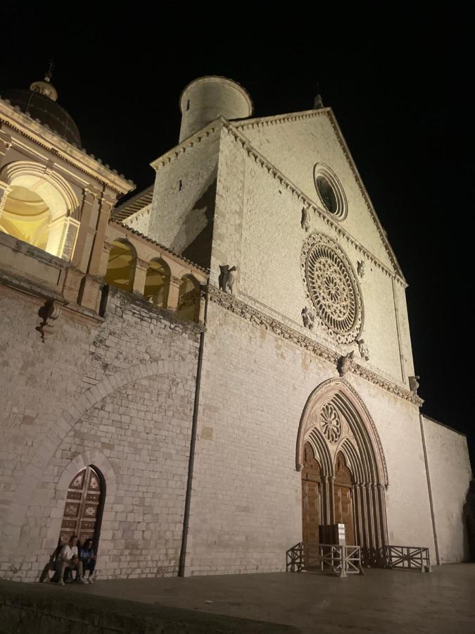 La Casa Dell'Artista Lägenhet Assisi Exteriör bild
