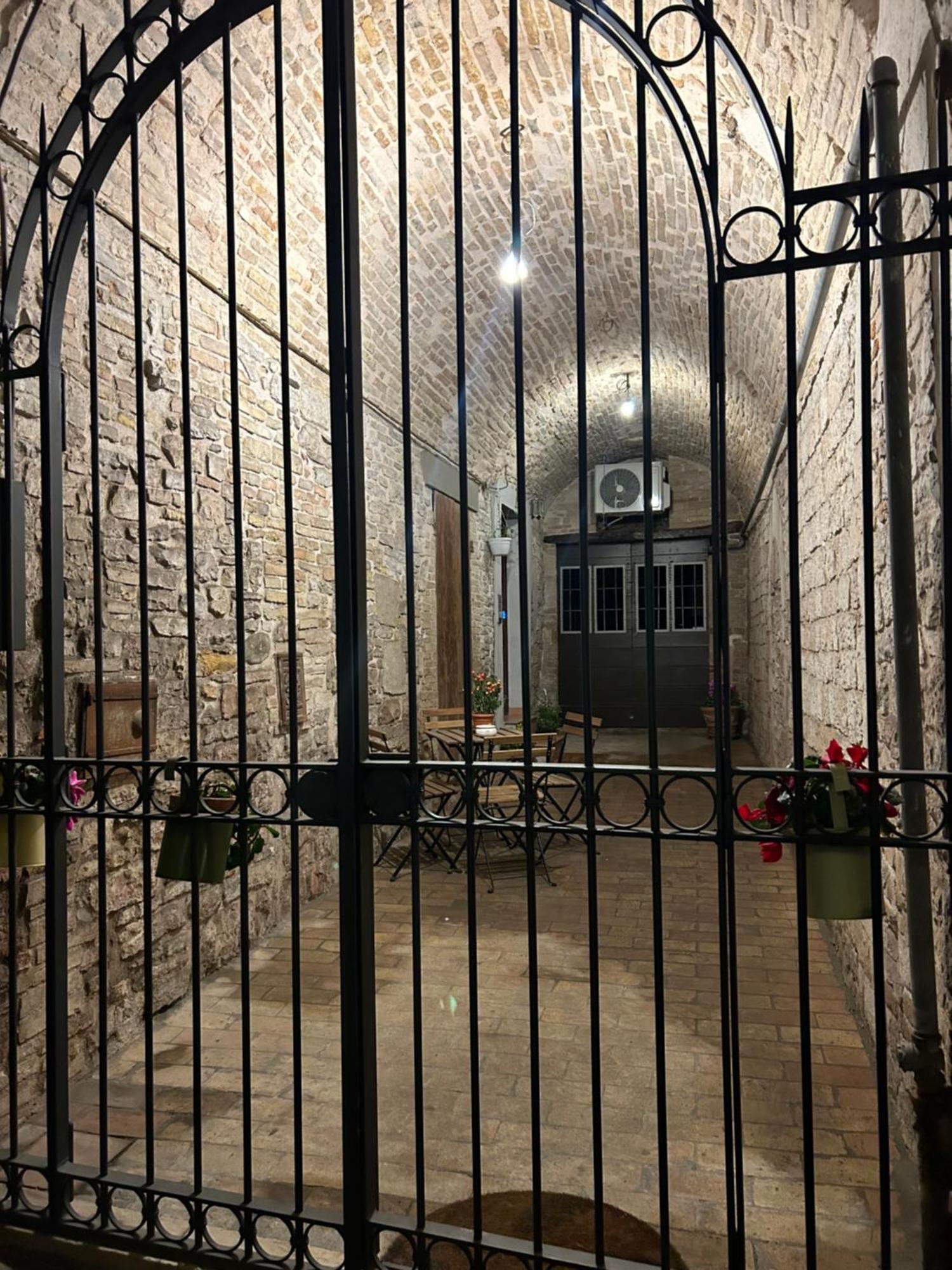La Casa Dell'Artista Lägenhet Assisi Exteriör bild